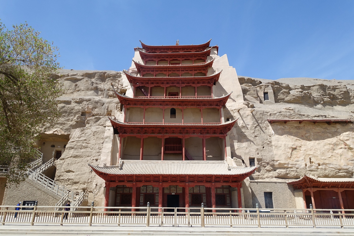 《佛教石窟藝術》佛教六大祖庭．敦煌莫高窟．古城瑰寶．絲綢之路１２日